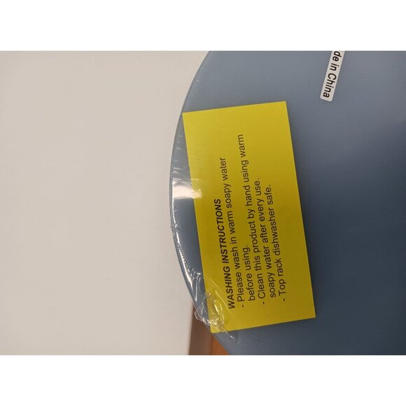 Cutting Boards & Holder Plastic Set of 5 Different Colors New Sealed - Picture 2 of 3